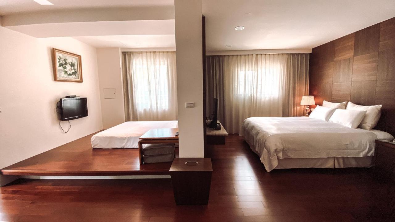 مبيت وإفطار جياوكسي Yage Hotspring House المظهر الخارجي الصورة