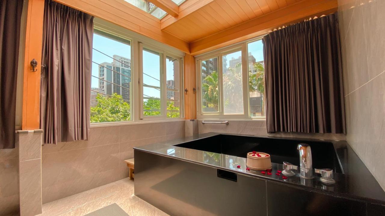 مبيت وإفطار جياوكسي Yage Hotspring House المظهر الخارجي الصورة