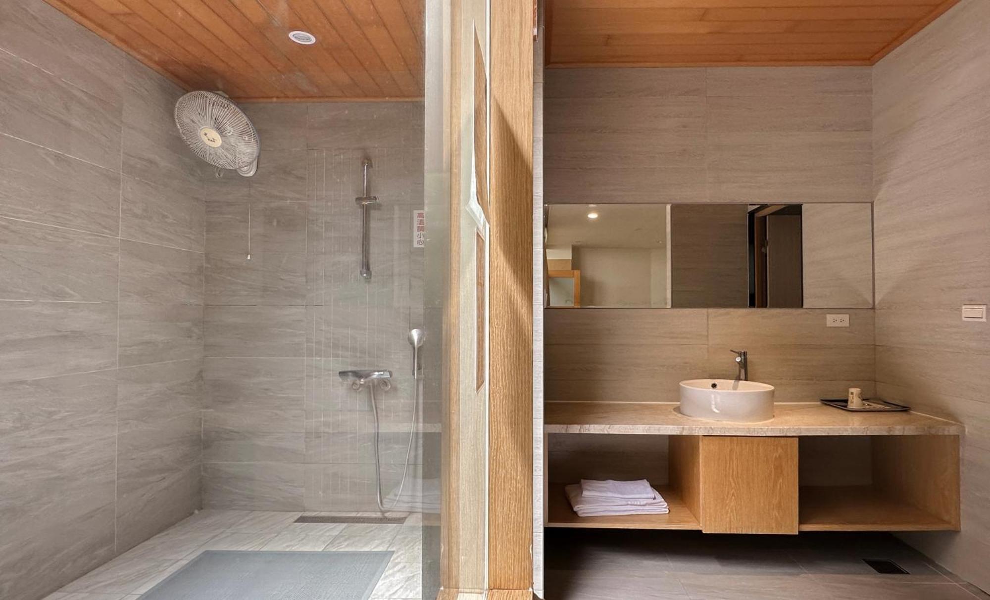 مبيت وإفطار جياوكسي Yage Hotspring House المظهر الخارجي الصورة